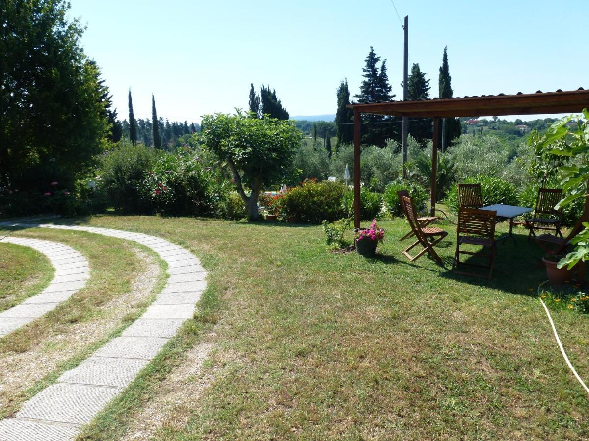 Agriturismo Poggio Al Tesoro Crespina Екстер'єр фото