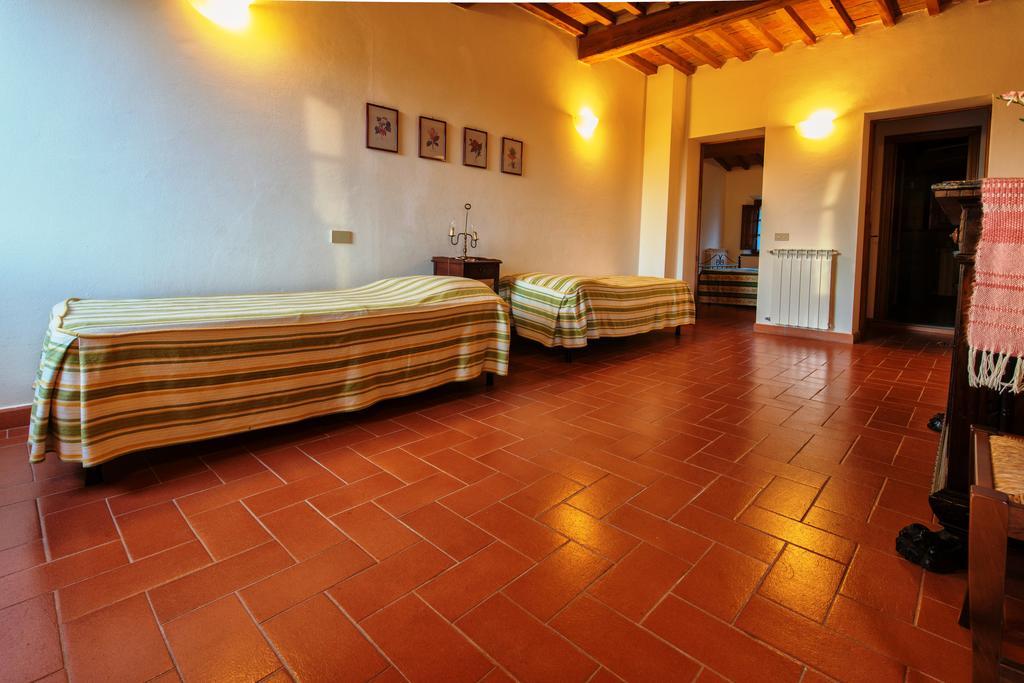 Agriturismo Poggio Al Tesoro Crespina Екстер'єр фото